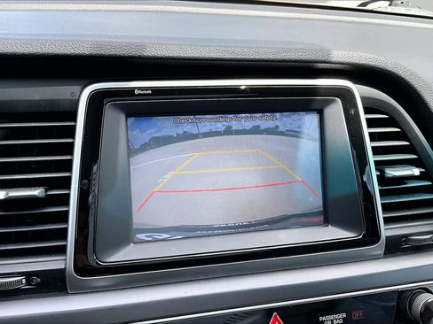 Used 2019 Hyundai Sonata SE FWD image 24