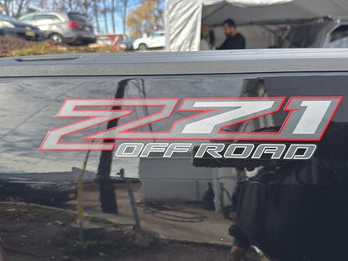 Used 2022 Chevrolet Colorado Z71 image 46