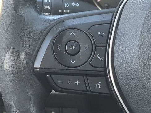 Certified 2022 Toyota RAV4 XLE Premium image 25