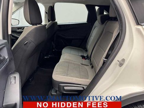 Used 2022 Ford Escape SE FWD image 14