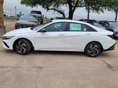 New 2025 Hyundai Elantra SEL