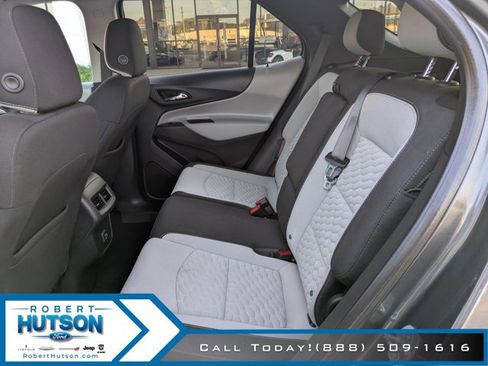 Used 2021 Chevrolet Equinox LT image 12