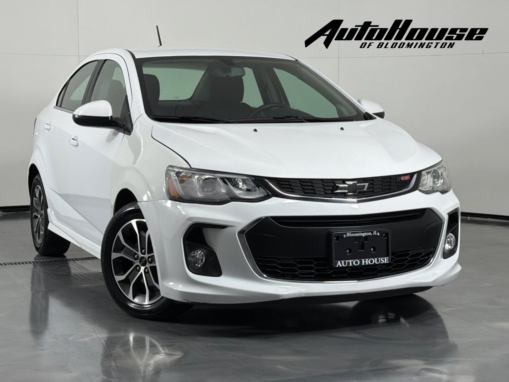Used 2018 Chevrolet Sonic LT w/ Convenience Package FWD image 1
