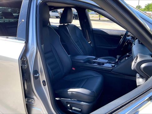 Used 2021 Lexus IS 350 F Sport w/ Dynamic Handling Package RWD image 8