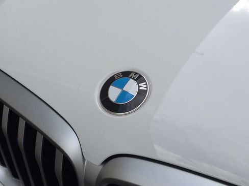 Used 2026 BMW X5 xDrive40i w/ Parking Assistance Package AWD/4WD image 12
