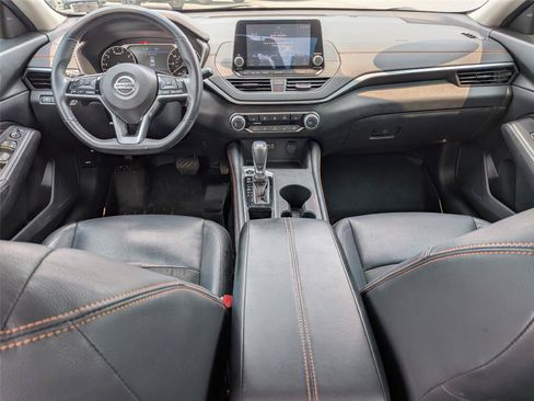 Used 2020 Nissan Altima 2.5 SR w/ Premium Package FWD image 30