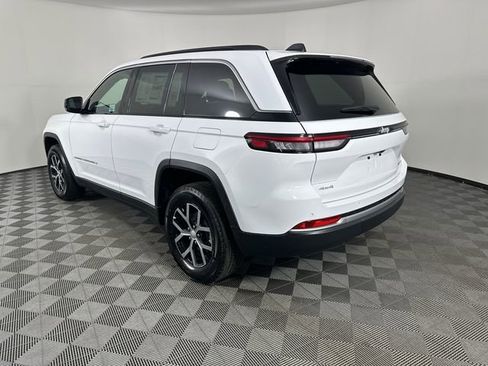 New 2026 Jeep Grand Cherokee Limited AWD/4WD image 4