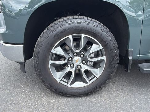 Used 2025 Chevrolet Silverado 1500 LT w/ All Star Edition Plus AWD/4WD image 9
