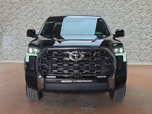 Used 2023 Toyota Tundra Platinum image 3