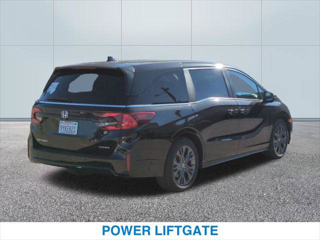 Certified 2026 Honda Odyssey Touring image 7