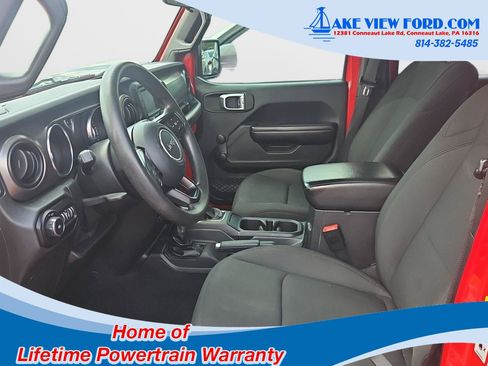 Used 2018 Jeep Wrangler Unlimited Sport AWD/4WD image 19