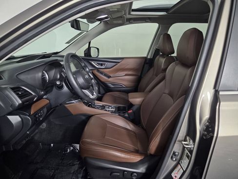 Used 2019 Subaru Forester Touring w/ Popular Package #3 AWD/4WD image 8