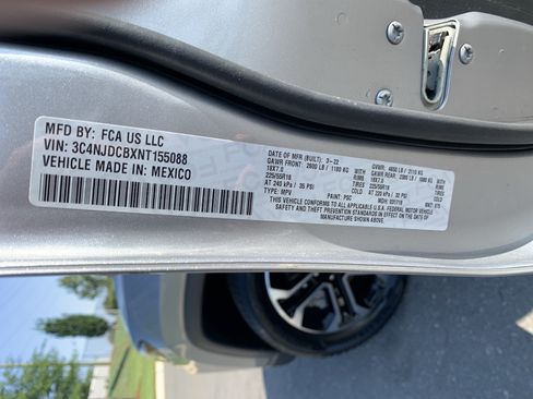 Certified 2022 Jeep Compass Limited AWD/4WD image 37