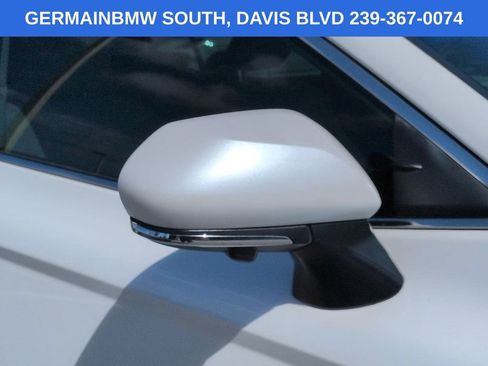 Used 2025 Toyota Camry XLE w/ Premium Plus Package FWD image 13