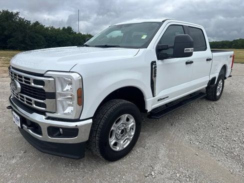 Used 2026 Ford F250 XLT AWD/4WD image 1