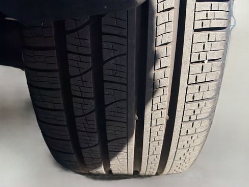 Used 2025 Volvo XC90 B5 Plus w/ Protection Package Premier image 43