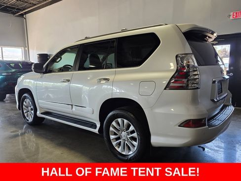 Used 2016 Lexus GX 460 w/ Premium Package AWD/4WD image 6