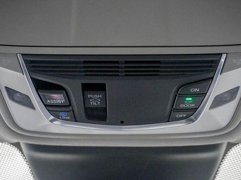 Used 2021 Acura TLX SH-AWD w/ Advance Package image 27