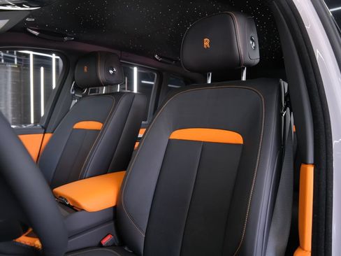 Used 2026 Rolls-Royce Cullinan AWD/4WD image 39