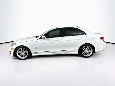 Used 2014 Mercedes-Benz C 250 Sedan image 3