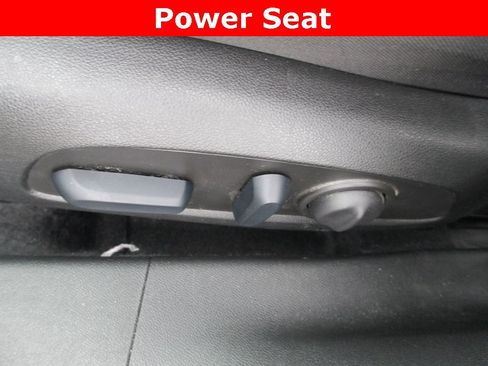 Certified 2024 Chevrolet Malibu RS image 16