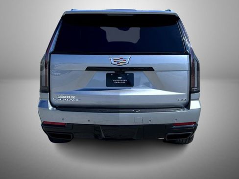 Certified 2025 Cadillac Escalade Sport Platinum AWD/4WD image 6