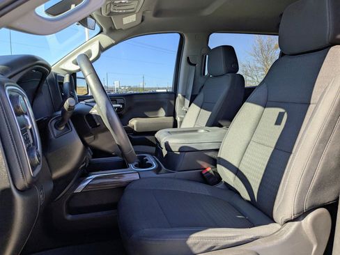 Used 2022 Chevrolet Silverado 1500 RST image 9