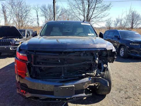 Used 2022 Cadillac Escalade ESV Sport w/ LPO, ONYX Package image 2