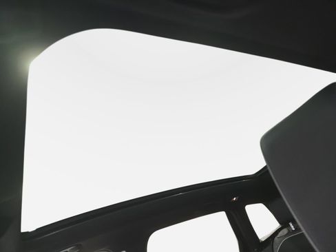 Used 2026 BMW X3 xDrive30 w/ Premium Package image 18