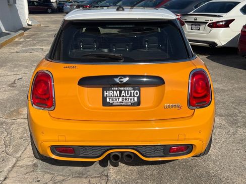 Used 2017 MINI Cooper S image 6