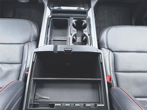 Used 2024 Ford F350 Lariat w/ Lariat Ultimate Package image 36