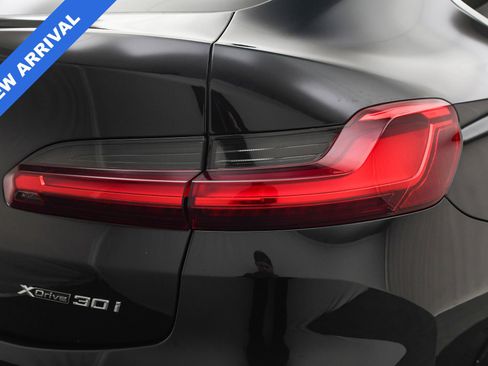 Used 2023 BMW X4 xDrive30i w/ Convenience Package image 25