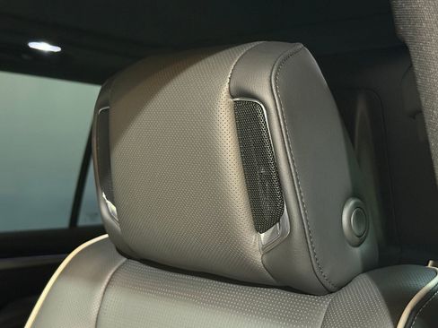 New 2026 Cadillac Escalade ESV Luxury w/ Touring Package image 27