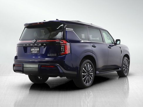Used 2025 Nissan Armada Platinum Reserve AWD/4WD image 6