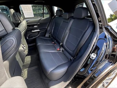 Used 2026 Mercedes-Benz GLC 300 4MATIC image 24