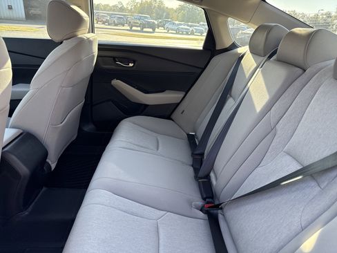 Used 2023 Honda Accord EX image 24