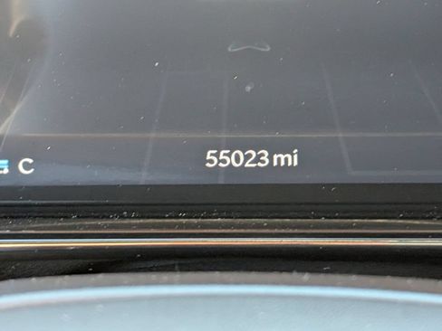 Used 2022 Jeep Grand Wagoneer Series III w/ Rear Seat Video Group 1 AWD/4WD image 28