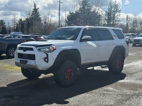 Used 2021 Toyota 4Runner TRD Off-Road Premium image 2