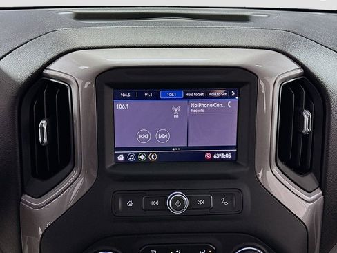 Used 2020 Chevrolet Silverado 1500 Custom Trail Boss w/ Infotainment Package AWD/4WD image 15