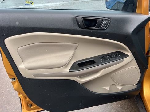 Used 2021 Ford EcoSport S image 18