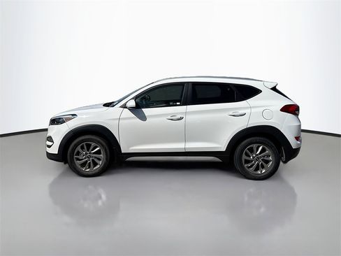 Used 2018 Hyundai Tucson SEL image 4