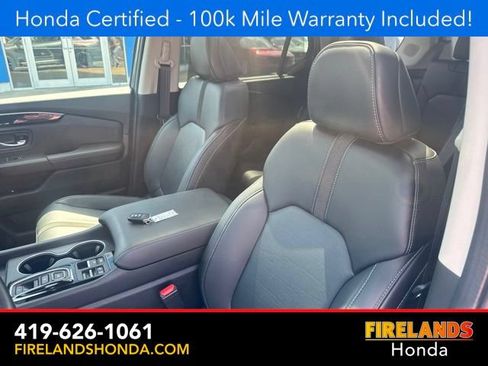 Certified 2025 Honda Pilot Touring image 14