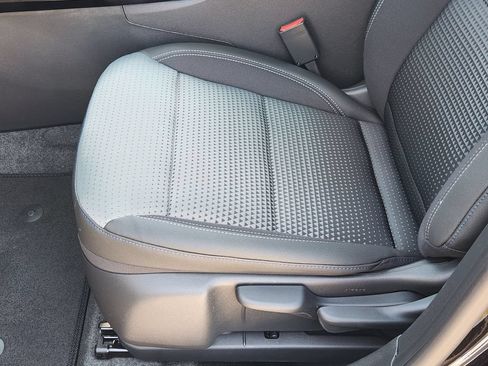 New 2026 Chevrolet Trax LT w/ Driver Confidence Package FWD image 18
