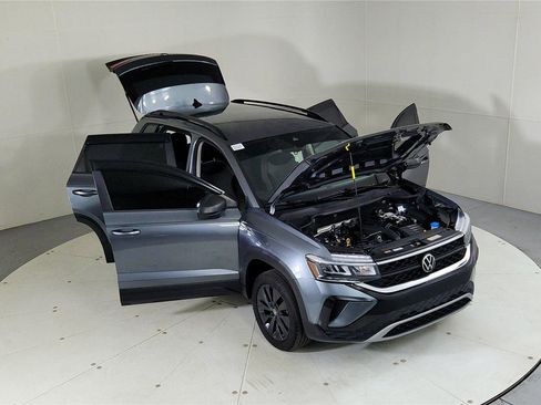 Used 2024 Volkswagen Taos S image 41