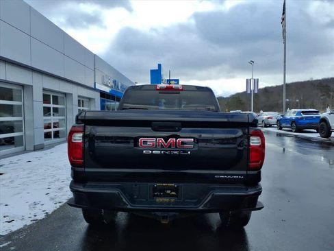 Used 2024 GMC Canyon Denali w/ LPO, Denali Black Edition image 5