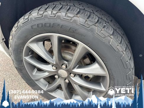 Used 2018 Dodge Durango GT AWD/4WD image 10