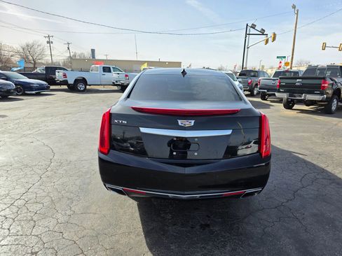 Used 2016 Cadillac XTS Luxury image 29