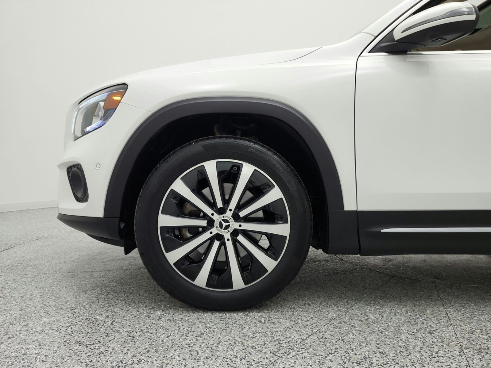 Used 2023 Mercedes-Benz GLB 250 image 18