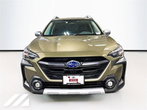 Used 2023 Subaru Outback Touring image 2