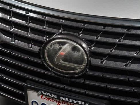 Used 2018 Lexus NX 300 FWD image 8